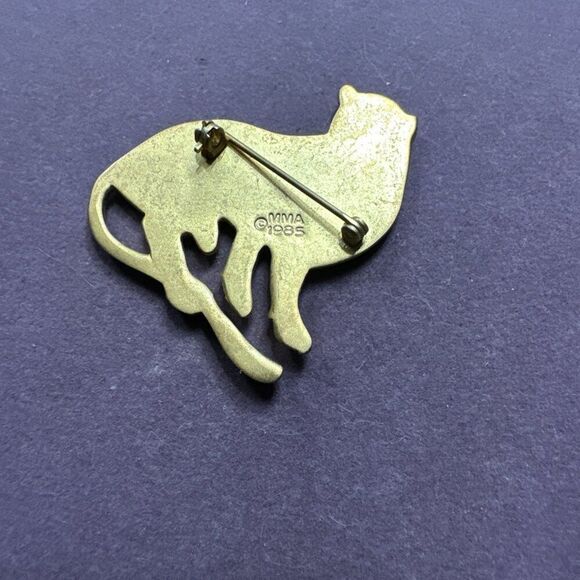 Vintage MMA 1985 Metropolitan Museum Art Goldtone Leopard Cheetah Brooch Pin - Picture 2 of 2
